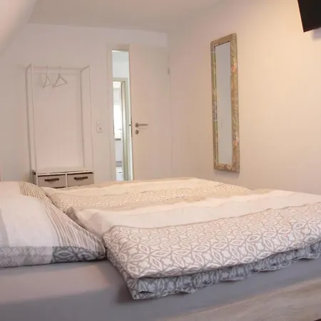 Gaestehaus Nebenan ダーン